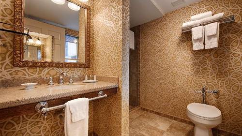Best Western Plus The Normandy Inn & Suites