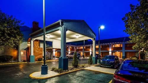 SureStay by Best Western Kansas City Country Inn N