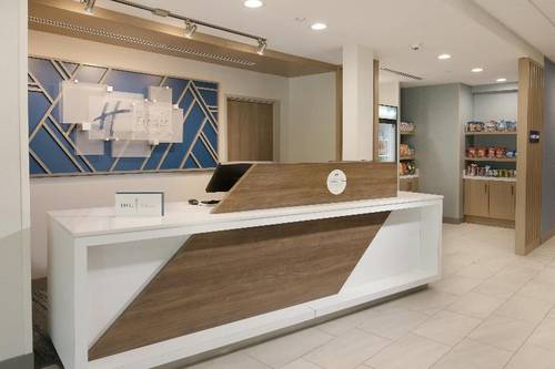 Holiday Inn Express & Suites Williamstown