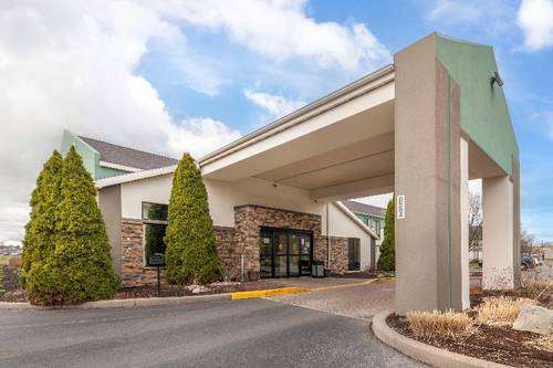Best Western Liverpool-Syracuse Inn & Suites