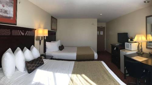 Best Western Roanoke Inn & Suites