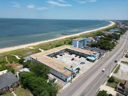 Best Western Plus Holiday Sands Inn & Suites