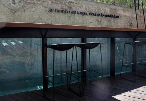 Caro Hotel