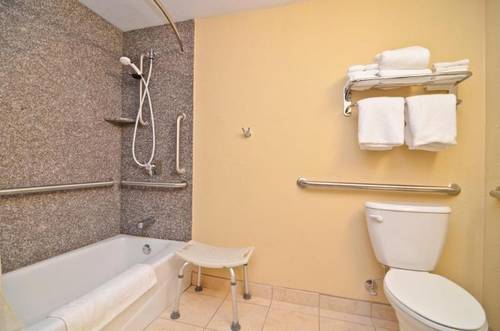 Best Western Plus Parkway Hotel
