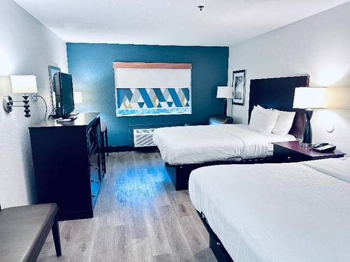 Baymont by Wyndham Ardmore I-35