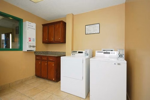 Best Western Plus Celebration Inn & Suites