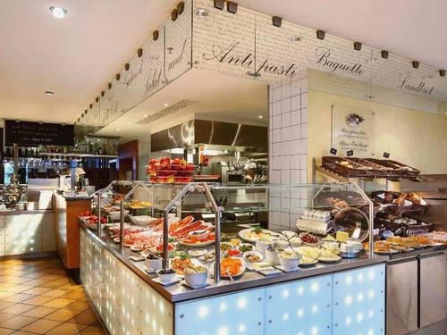 Movenpick Hotel Munchen Airport