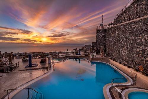 Panoramica Heights