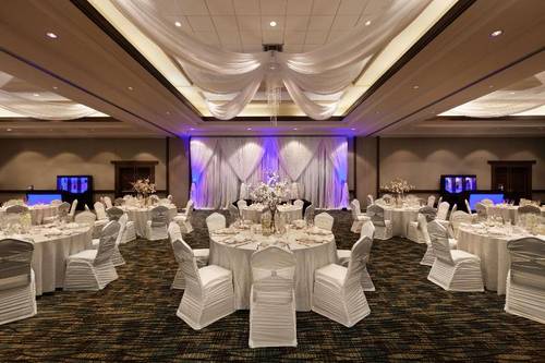 Embassy Suites by Hilton Orlando LBV South