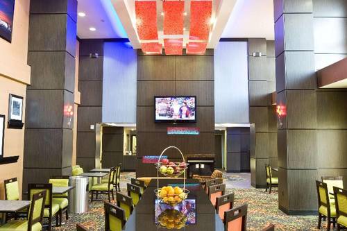 Hampton Inn & Suites Tulsa/Central