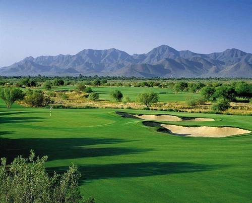 Hampton Inn and Suites Scottsdale at Talking Stick