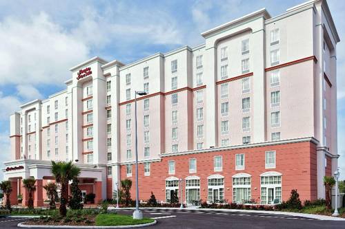 Hampton Inn & Suites Orlando Airport at Gateway