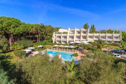 Golf Hotel