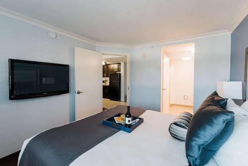 Best Western Plus Manhattan Beach Hotel