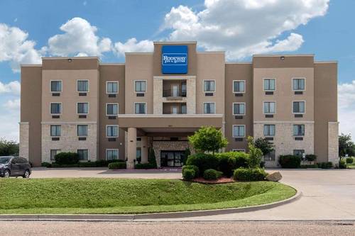Rodeway Inn & Suites Hillsboro