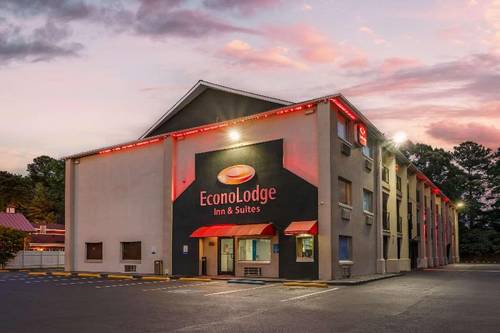 Econo Lodge Inn & Suites I-64 & US 13 Airport