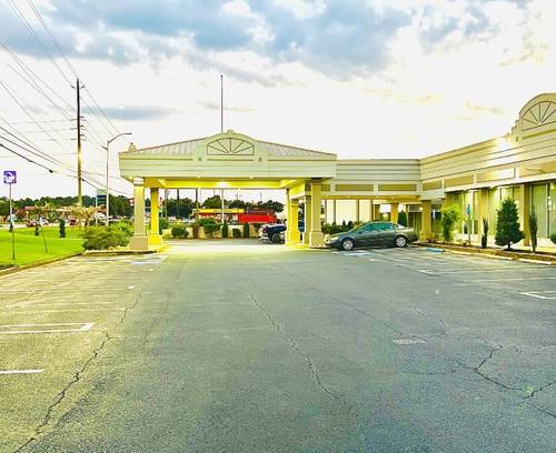 Quality Inn & Suites Conference Center