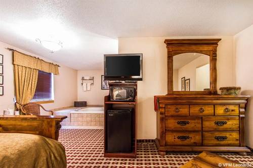 Quality Inn & Suites Marion