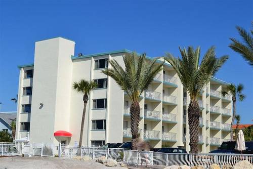 GulfView Hotel - On The Beach