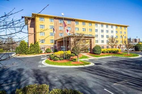 Comfort Suites Pineville - Ballantyne Area
