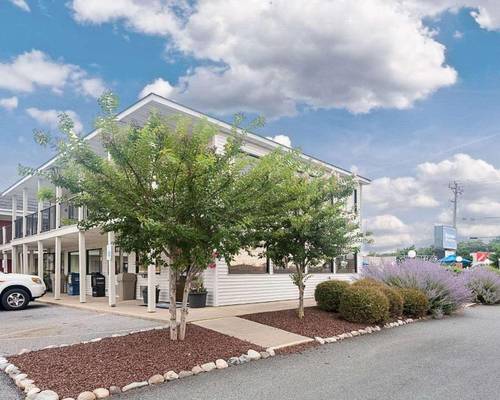 Rodeway Inn & Suites Rehoboth Beach