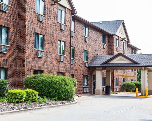 Quality Inn & Suites Ankeny Area