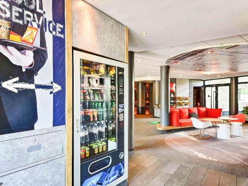 Ibis Orly Chevilly Tram 7
