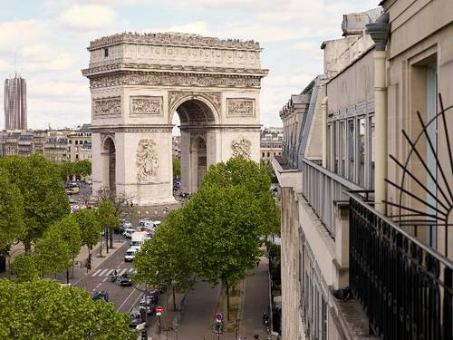 Grand Hotel Champs Elysees