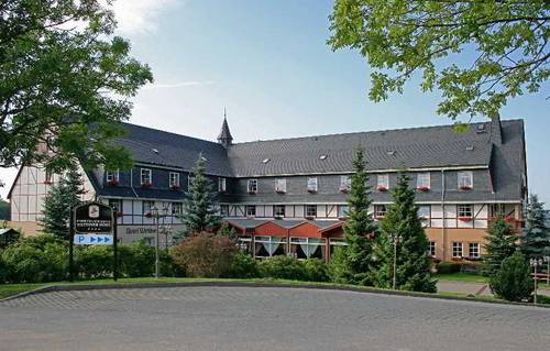 Panorama Berghotel Wettiner Höhe