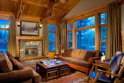Tamarack Lodge & Resort