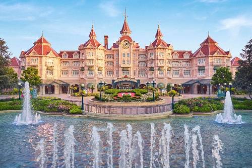 Disneyland Hotel + Bilet
