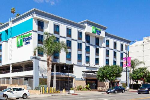 Holiday Inn Express Hollywood Walk of Fame