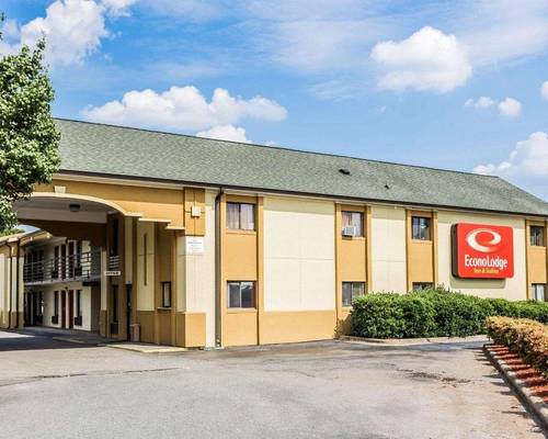 Econo Lodge Inn & Suites East Matthews