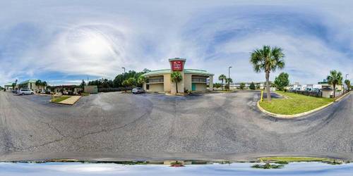 Econo Lodge Inn & Suites Gulfport