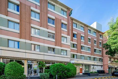 B&B HOTEL Marseille Prado Parc des expositions