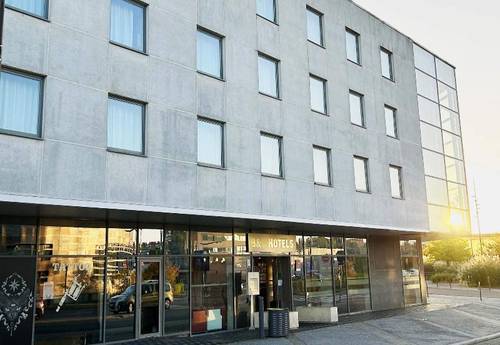 ibis Maubeuge