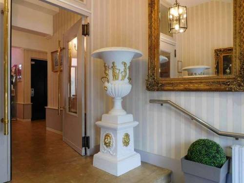 Hotel Troyes Royal