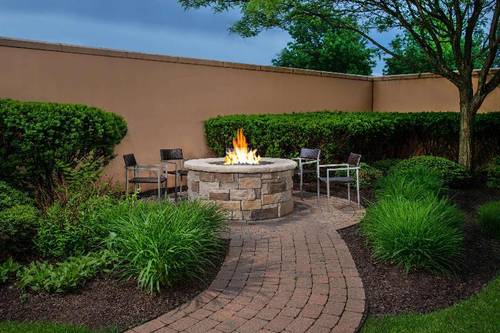 Sonesta Select Allentown Bethlehem Airport