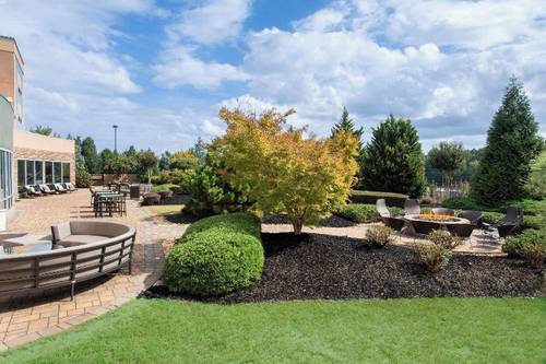 Courtyard Atlanta McDonough