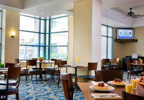Residence Inn Las Vegas Hughes Center