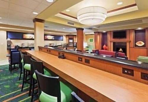 Fairfield Inn & Suites Tulsa Southeast/Crossroads
