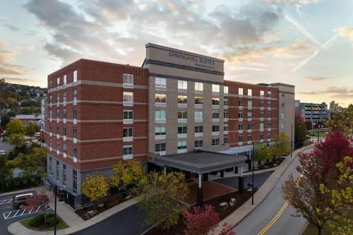 SpringHill Suites Pittsburgh Southside Works