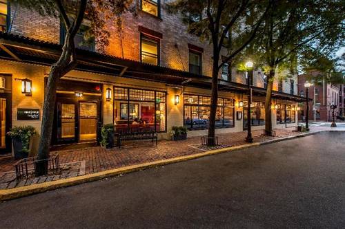 Staypineapple, A Delightful Hotel, South End