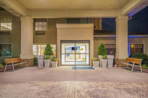 Holiday Inn Express Bloomsburg