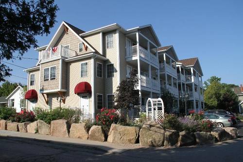 Bar Harbor Manor