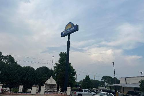 Days Inn by Wyndham Denham Springs-BatonRouge East