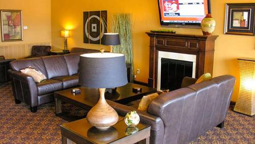 Fortune Inn & Suites