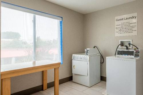 Holiday Inn Express Statesville