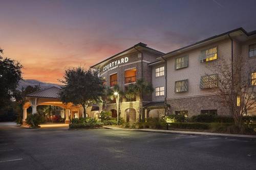 Courtyard Charleston Mt. Pleasant