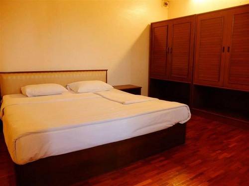 Buarawong Residence